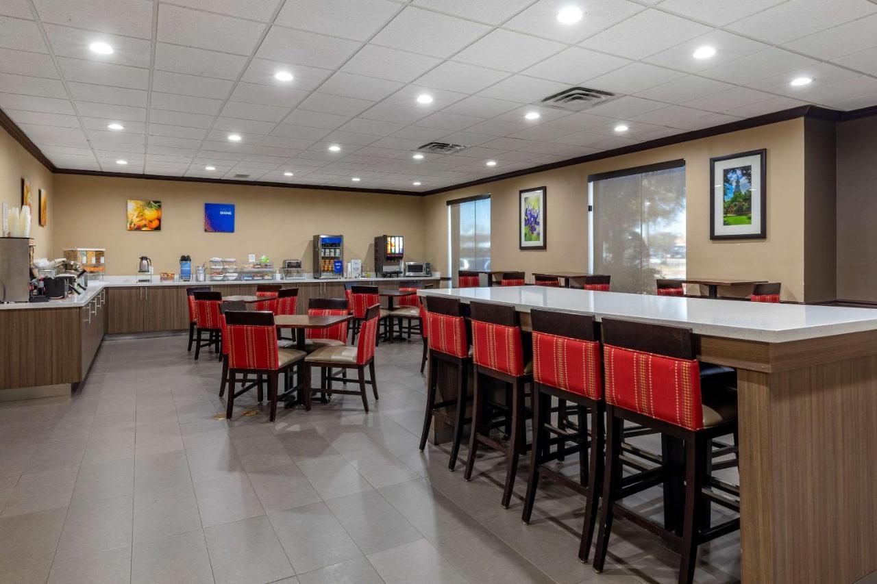 Comfort Suites Waco Near University Area Exteriér fotografie