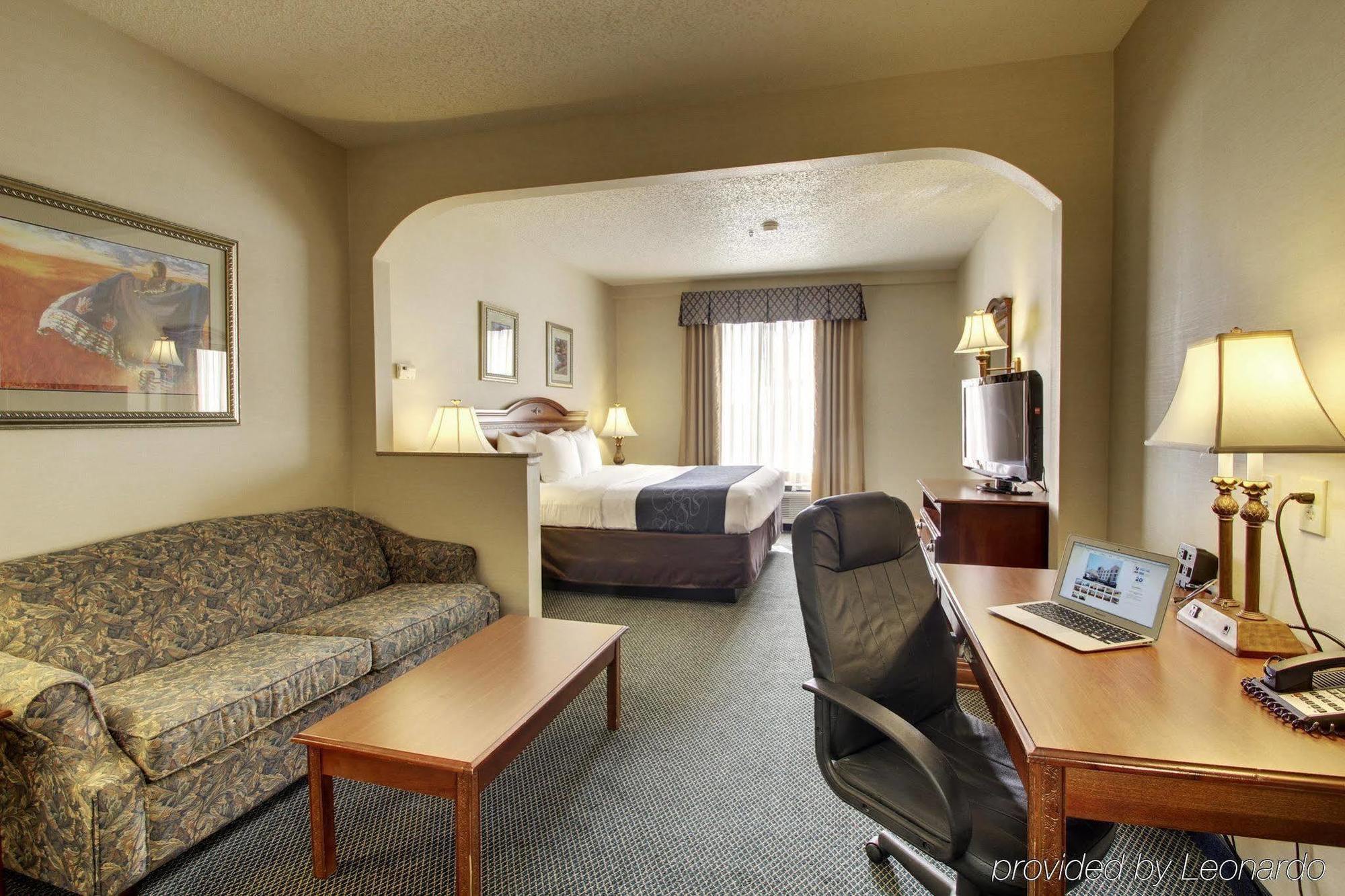 Comfort Suites Waco Near University Area Exteriér fotografie