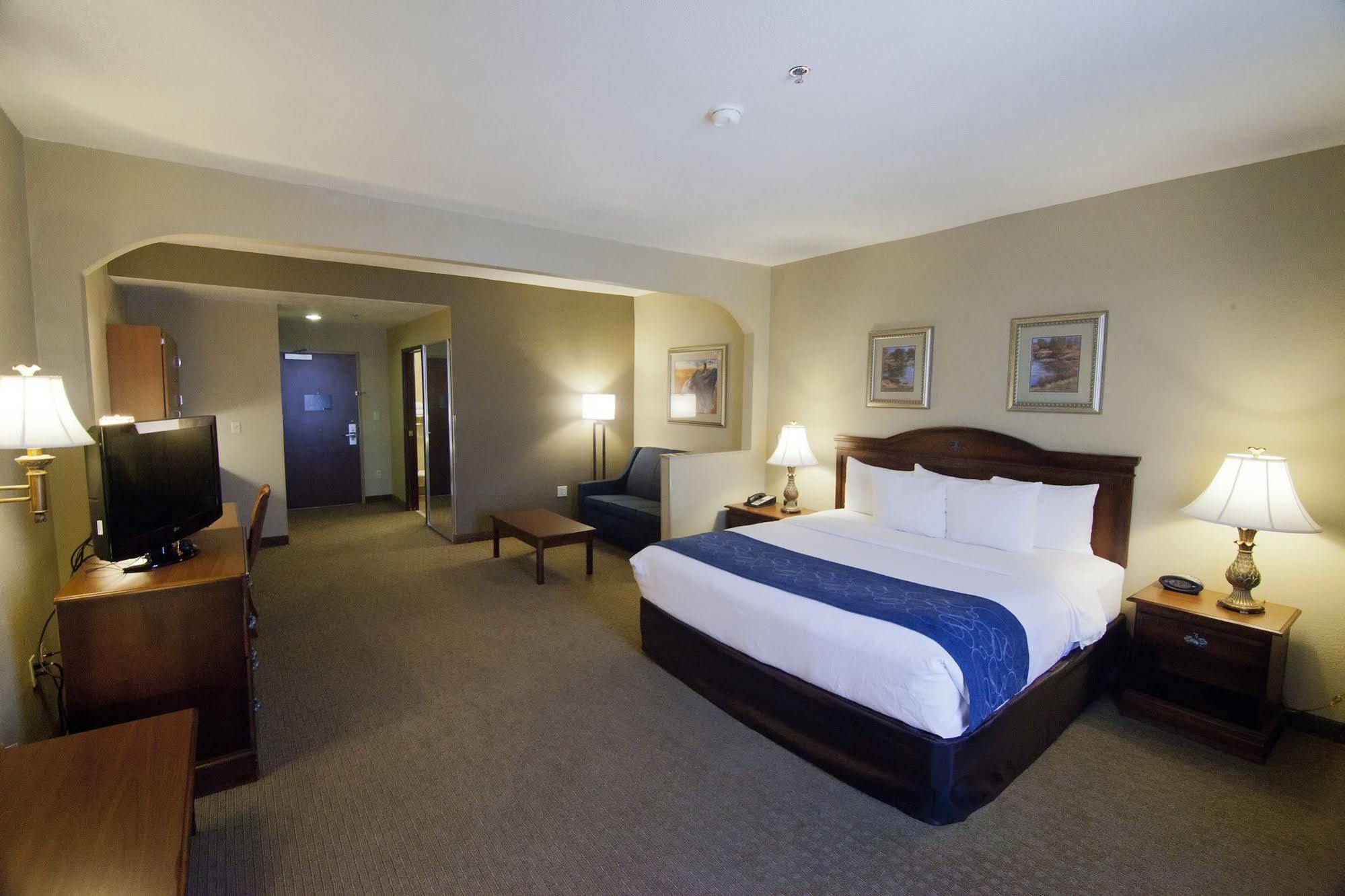 Comfort Suites Waco Near University Area Exteriér fotografie